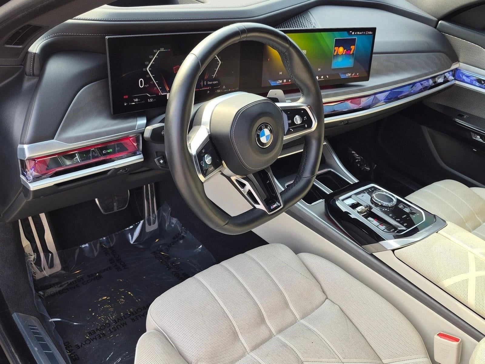2023 BMW 740i Sedan