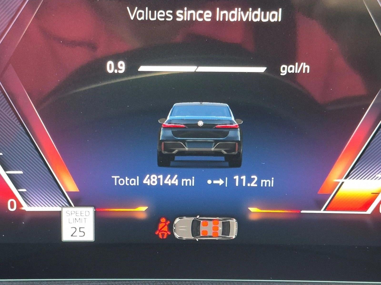 2023 BMW 740i Sedan