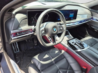 2023 BMW 740i Sedan