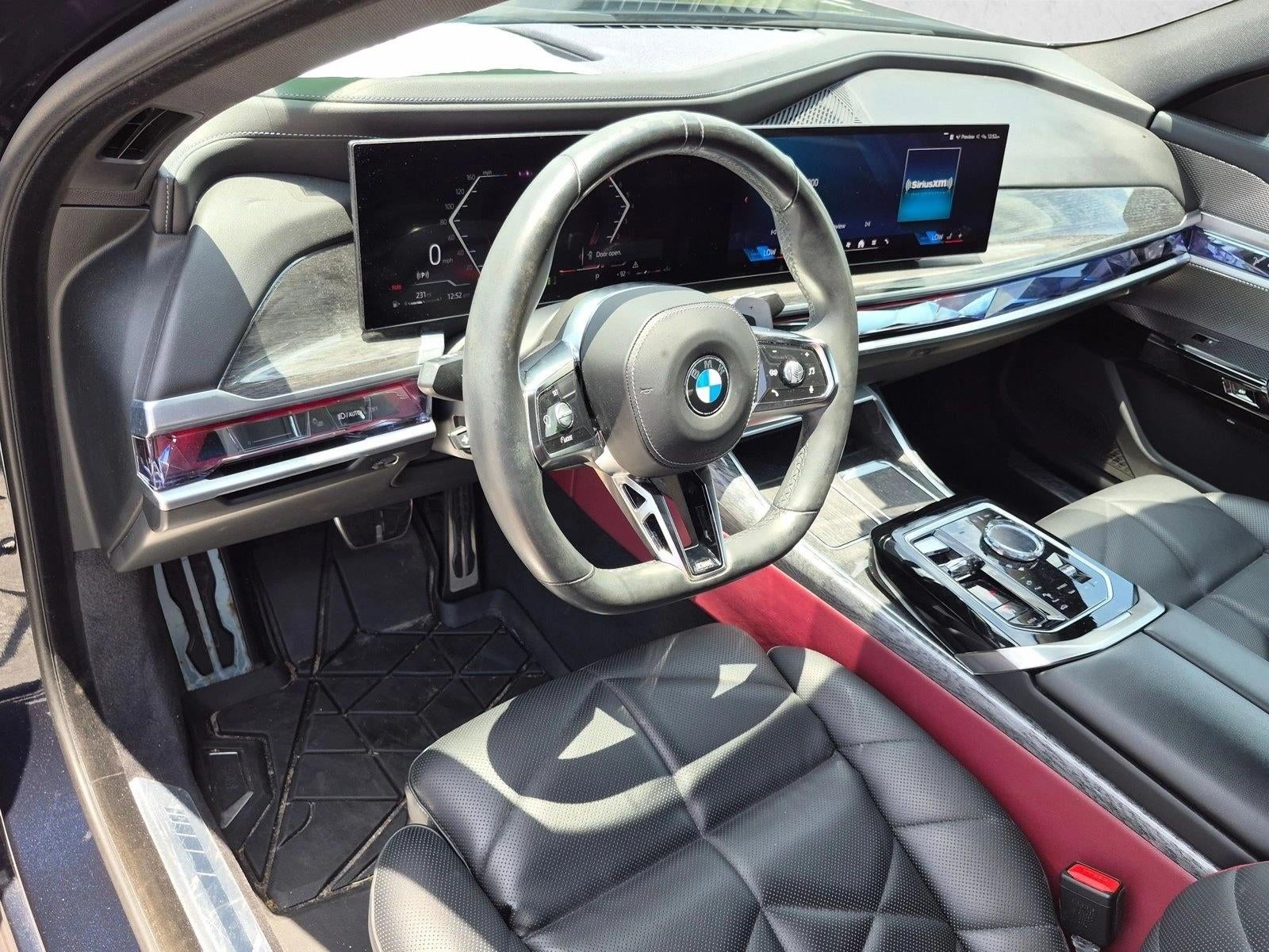 2023 BMW 740i Sedan