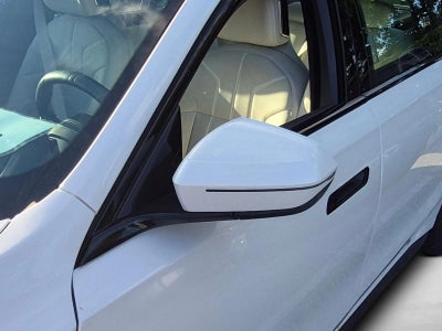 2023 BMW 760i xDrive Sedan