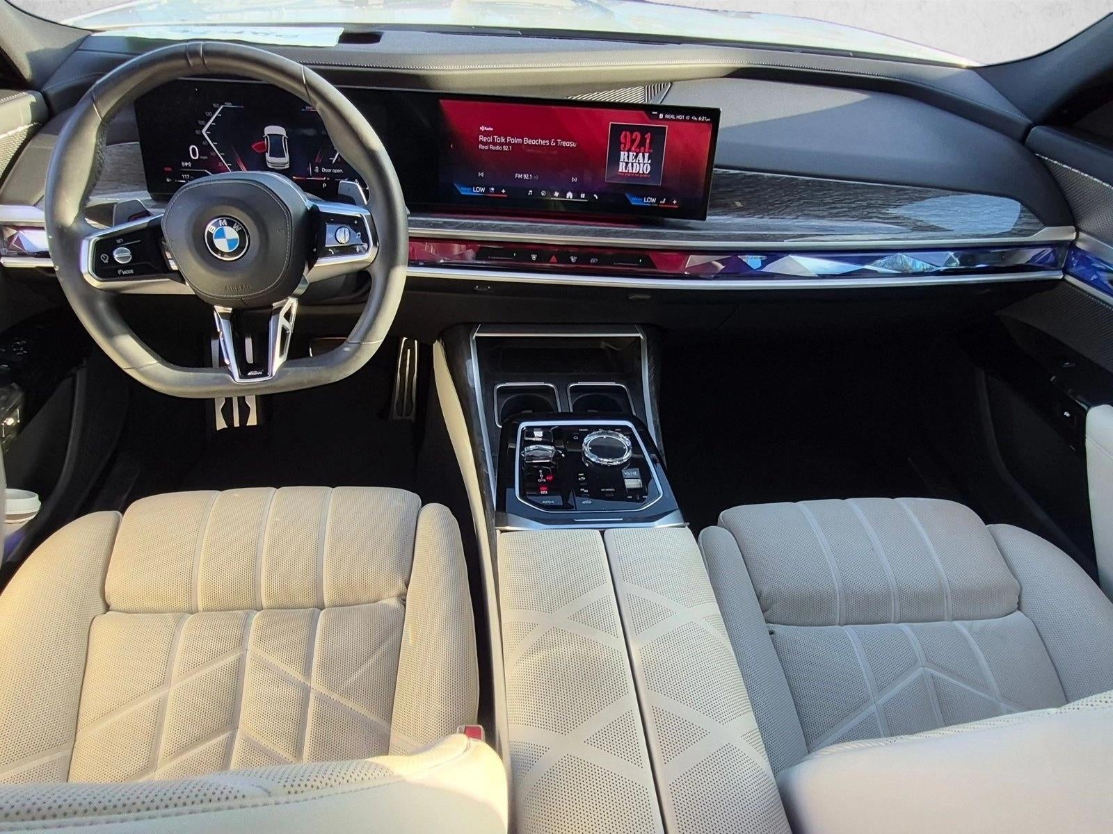 2023 BMW 760i xDrive Sedan