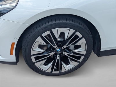 2024 BMW 530i Sedan