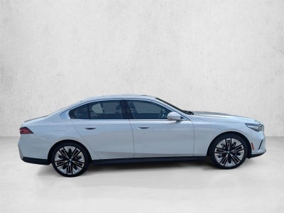 2024 BMW 530i Sedan