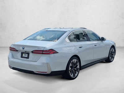 2024 BMW 530i Sedan
