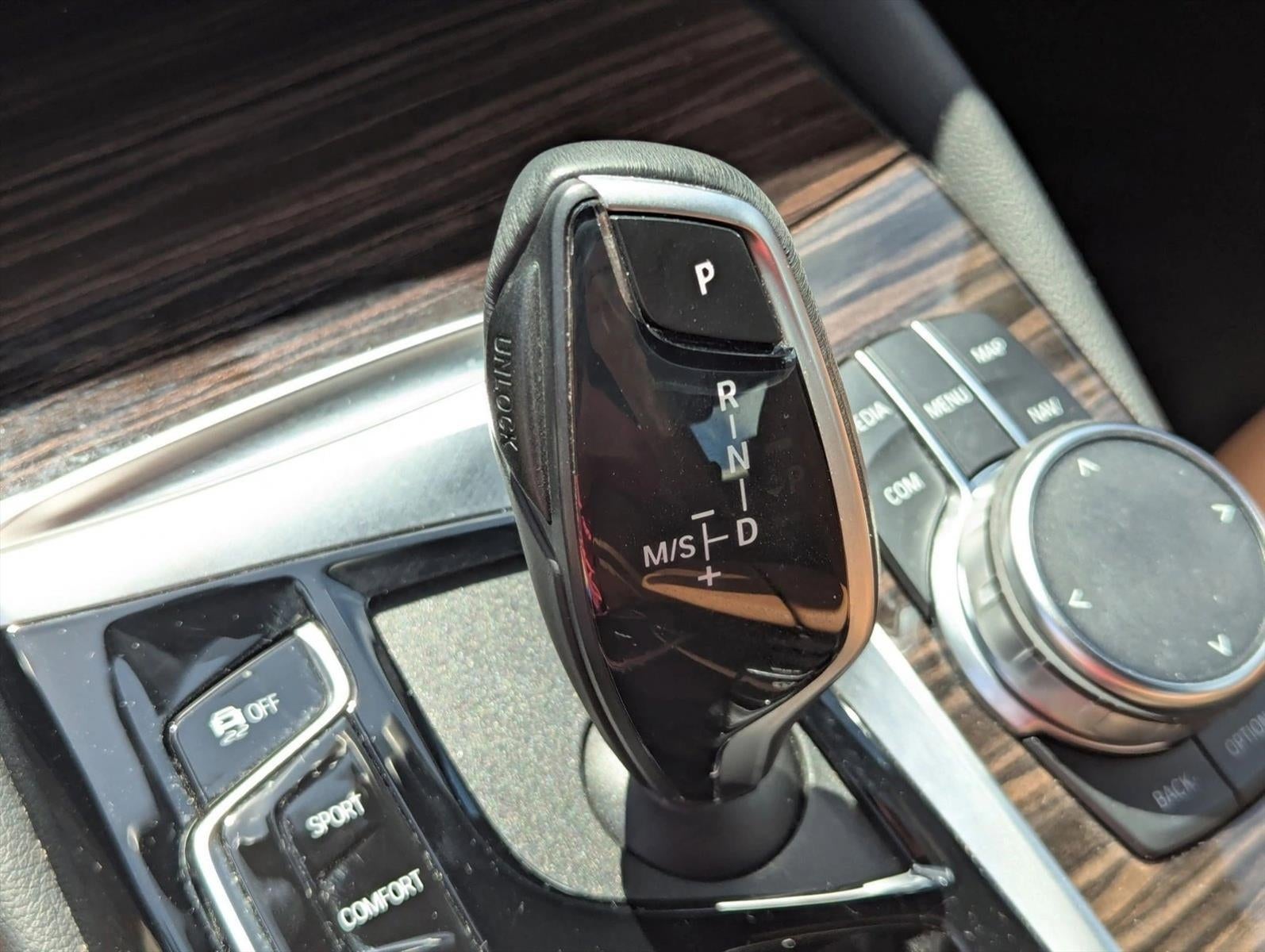 2023 BMW 530i Sedan