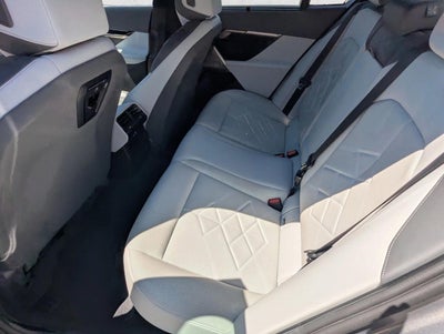 2024 BMW 530i xDrive Sedan