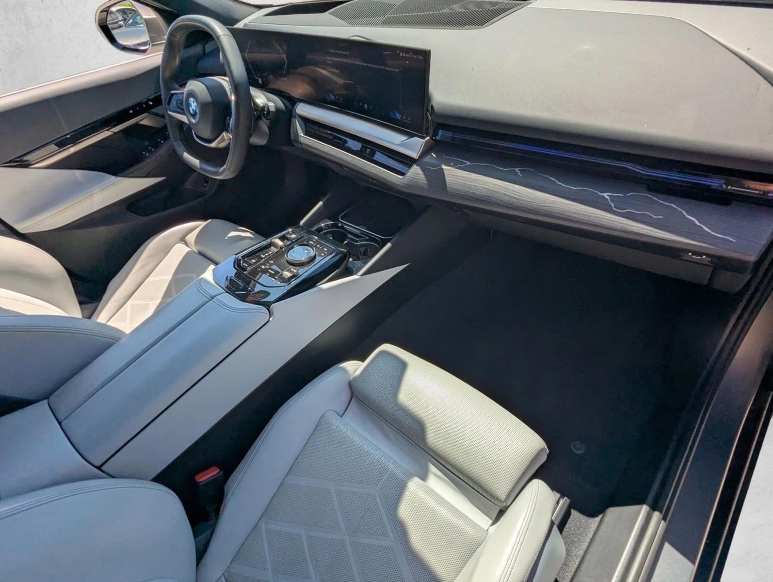 2024 BMW 530i xDrive Sedan