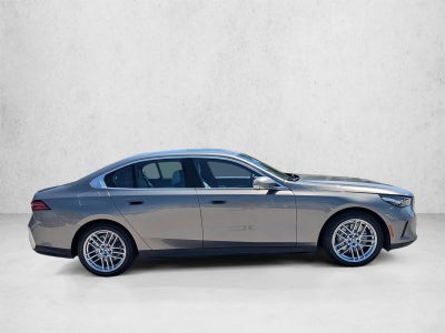 2024 BMW 530i xDrive Sedan
