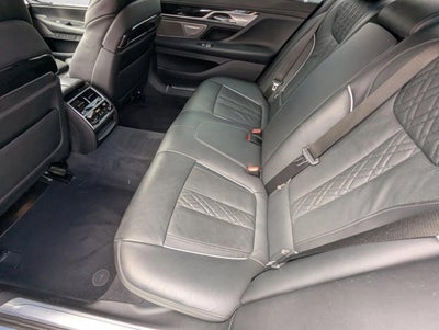 2019 BMW 750i Sedan
