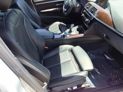 2017 BMW 330i Sedan