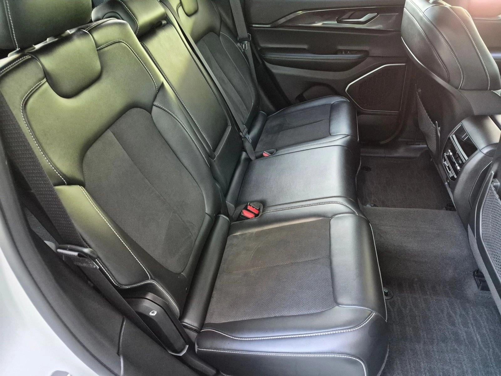 2022 Jeep Grand Cherokee Altitude 4x4