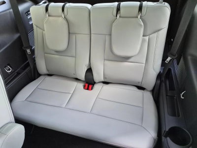 2025 Ford Explorer Platinum 4WD