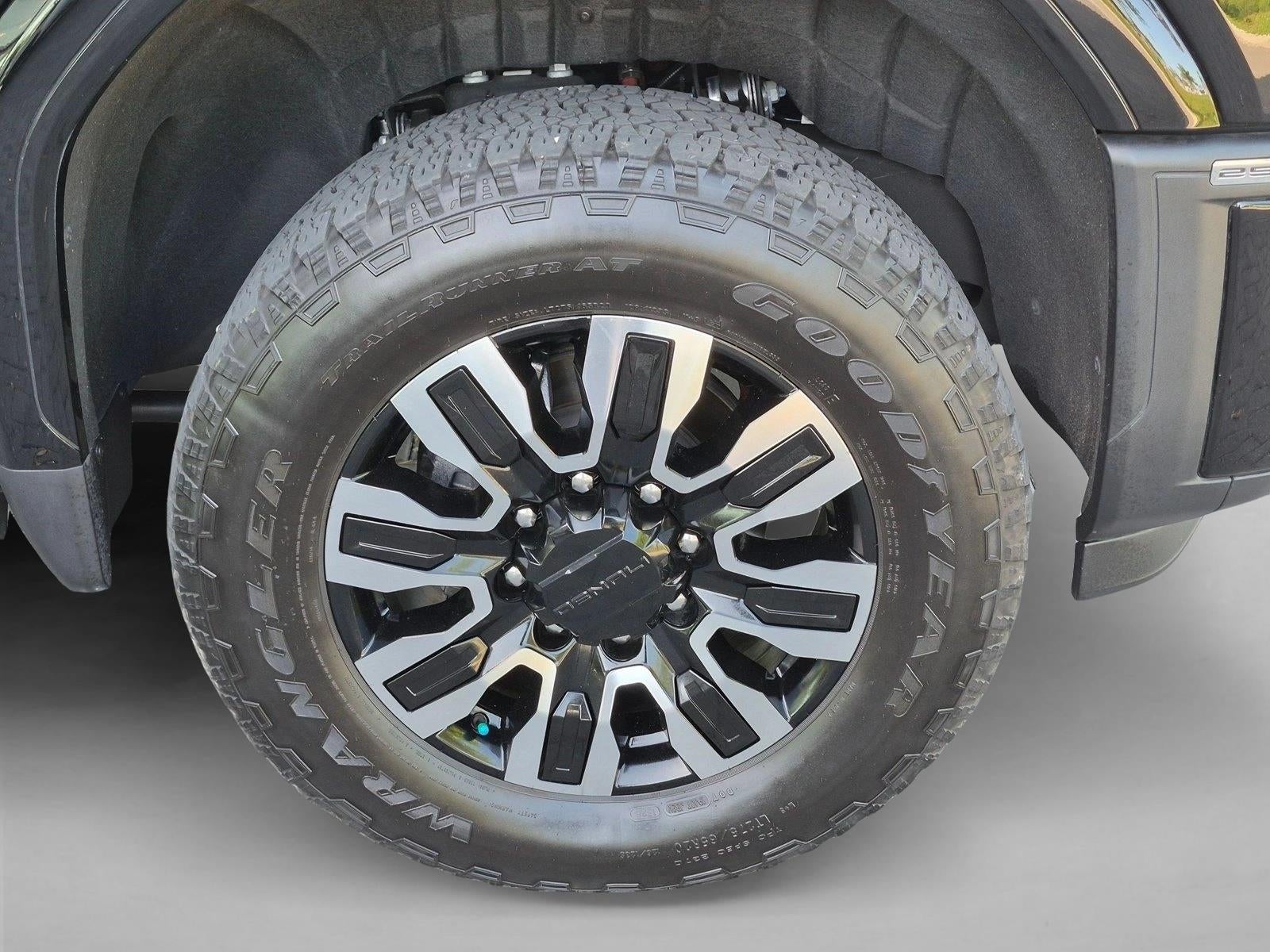 2025 GMC Sierra 2500 HD Crew Cab Standard Box 4-Wheel Drive Denali Ultimate