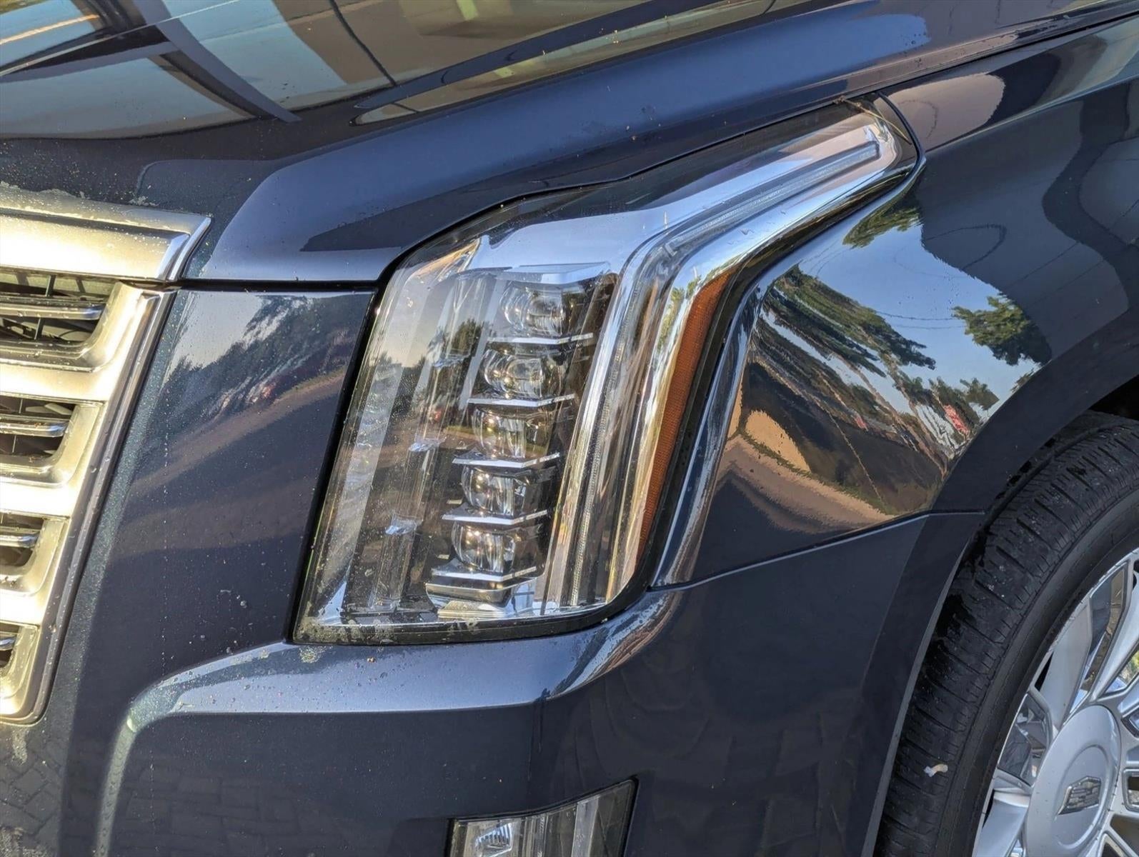 2019 Cadillac Escalade 4WD Platinum