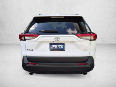 2023 Toyota RAV4 XLE FWD (GS)