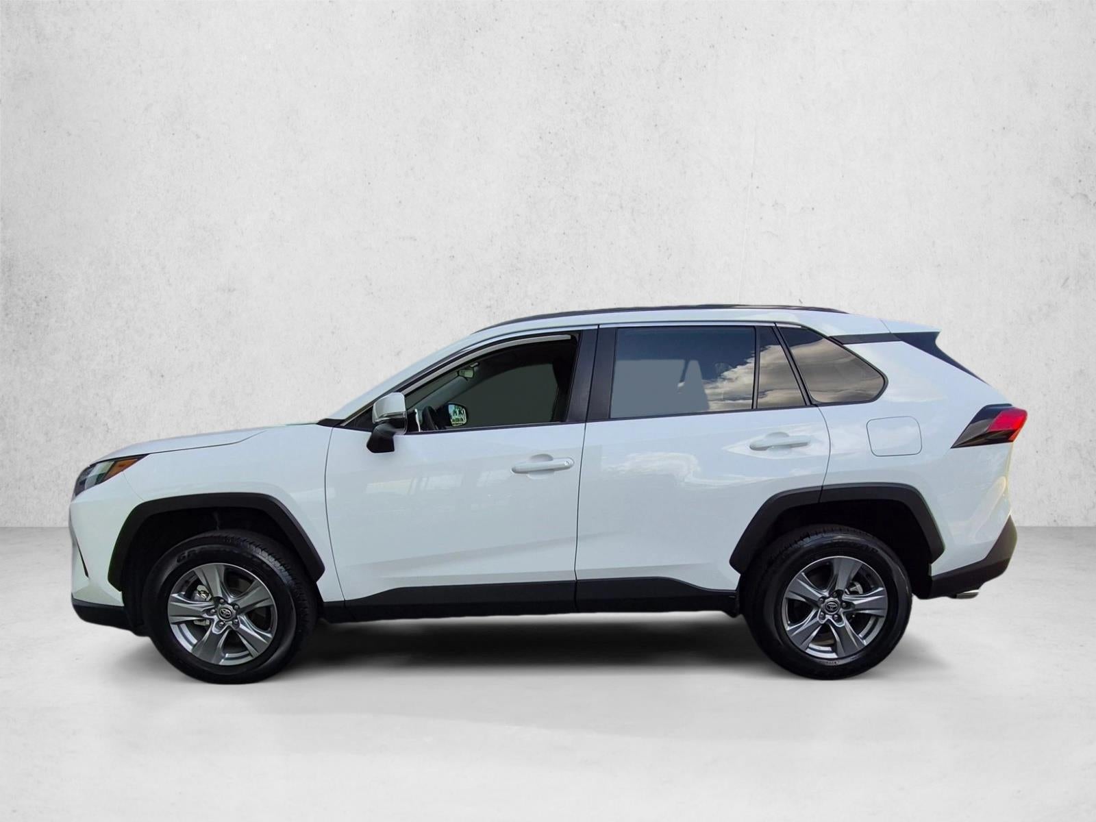 2023 Toyota RAV4 XLE FWD (GS)