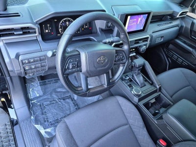 2026 Toyota Tacoma 4WD 4WD SR Double Cab 5' Bed AT (GS)