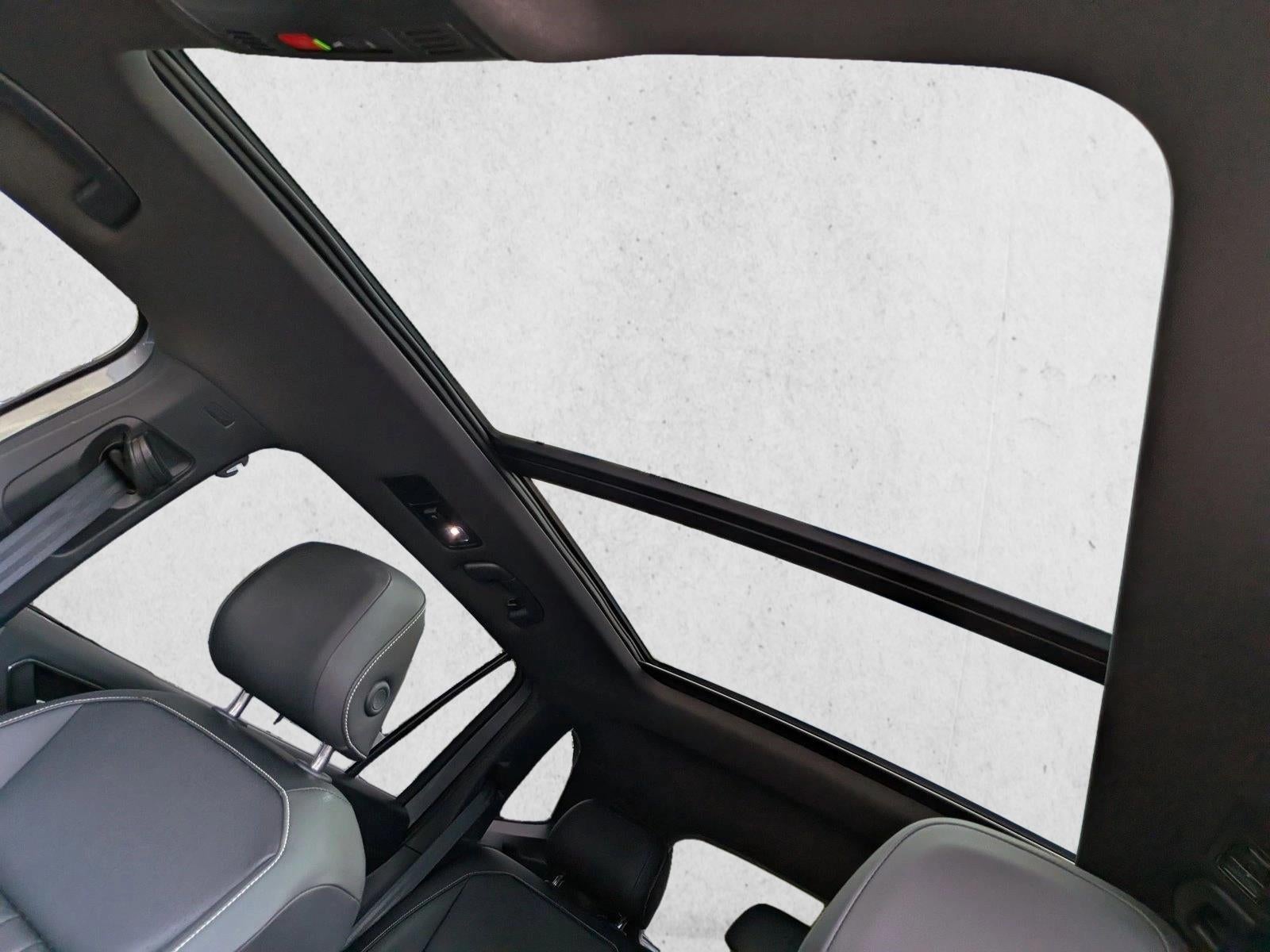2023 Volkswagen Tiguan 2.0T SE R-Line Black 4MOTION