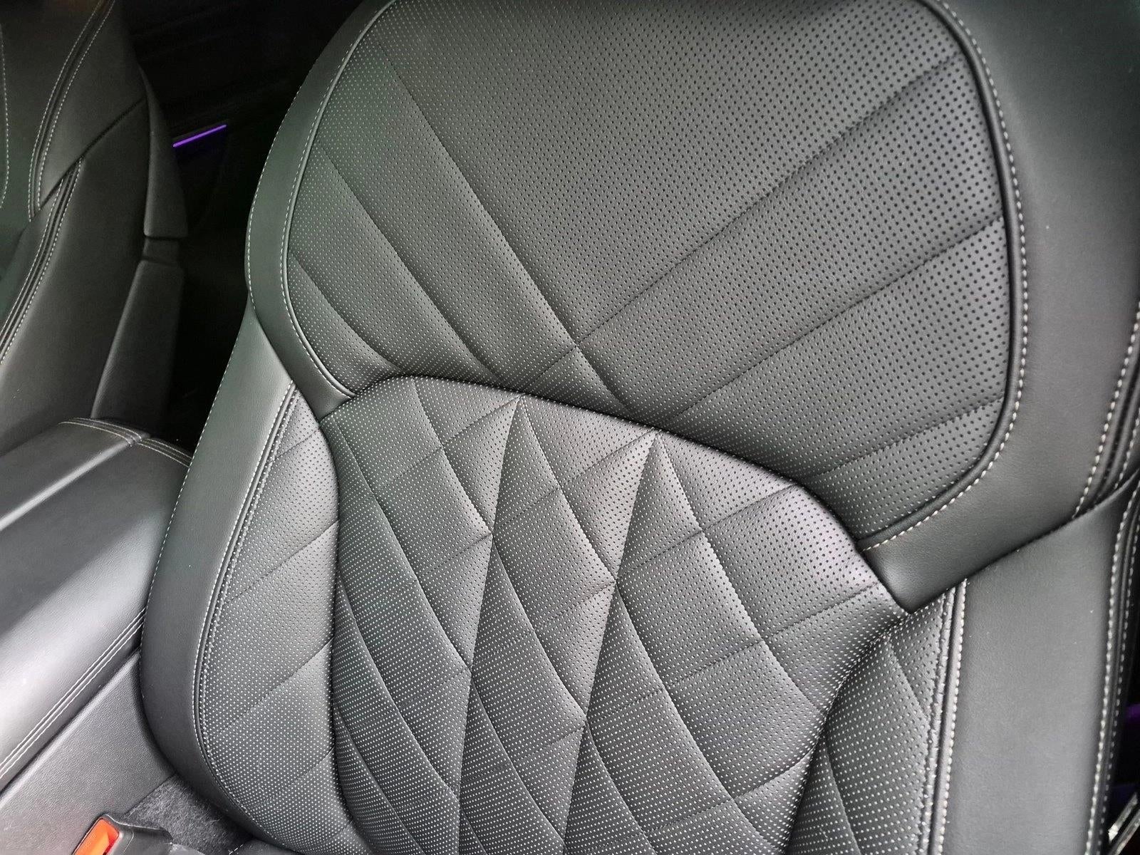 2025 BMW X7 xDrive40i Sports Activity Vehicle