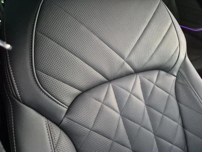2025 BMW X7 xDrive40i Sports Activity Vehicle