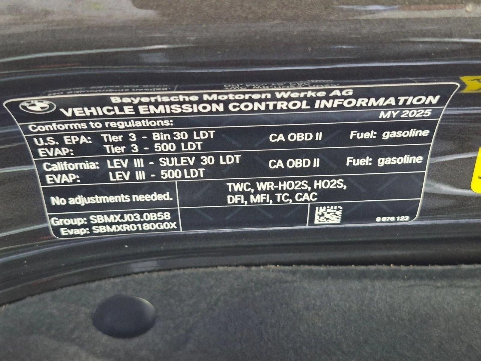 2025 BMW X7 xDrive40i Sports Activity Vehicle