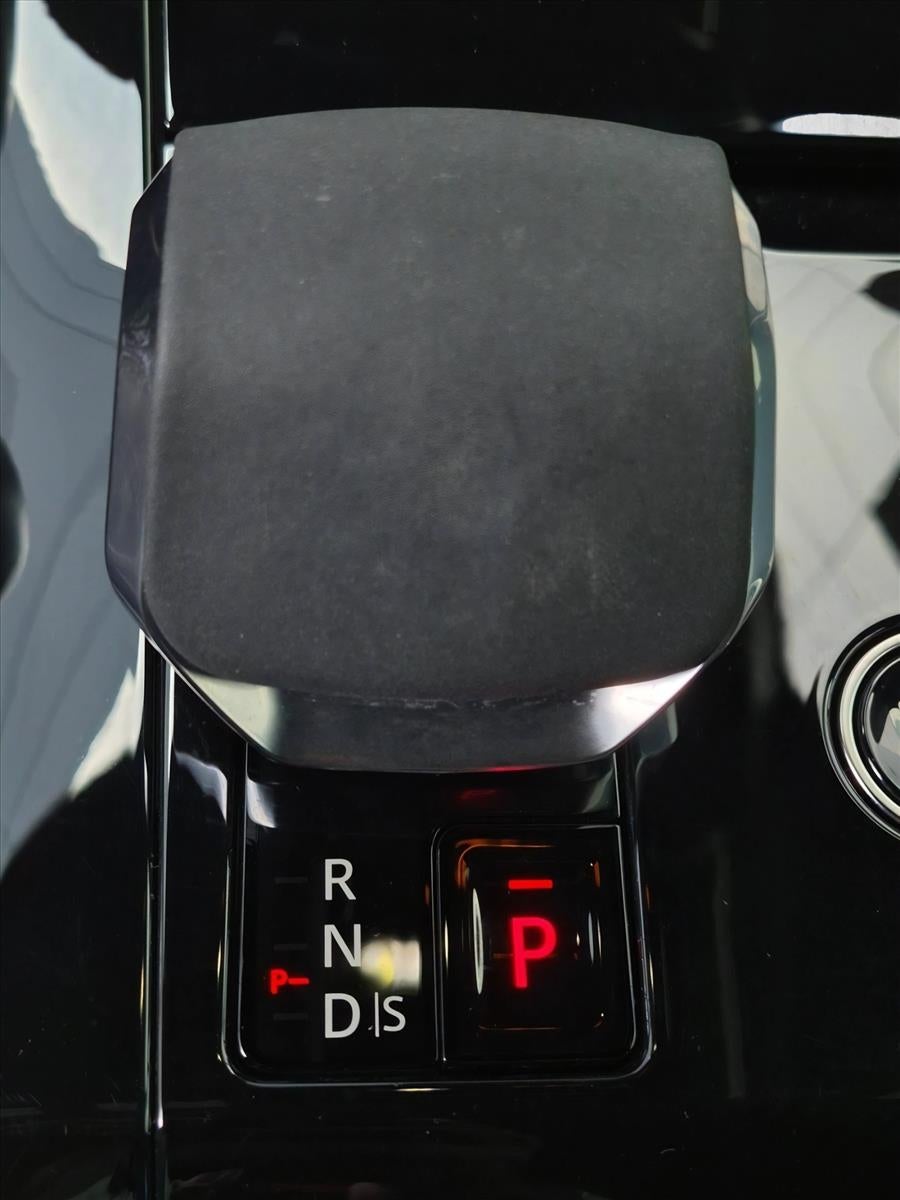 2024 Land Rover Range Rover Sport P400 Dynamic SE