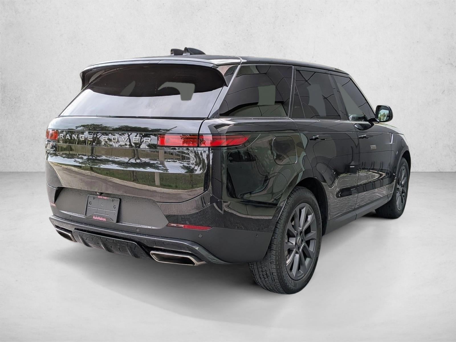 2024 Land Rover Range Rover Sport P360 SE