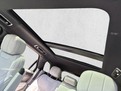 2026 Land Rover Range Rover Sport P360 SE