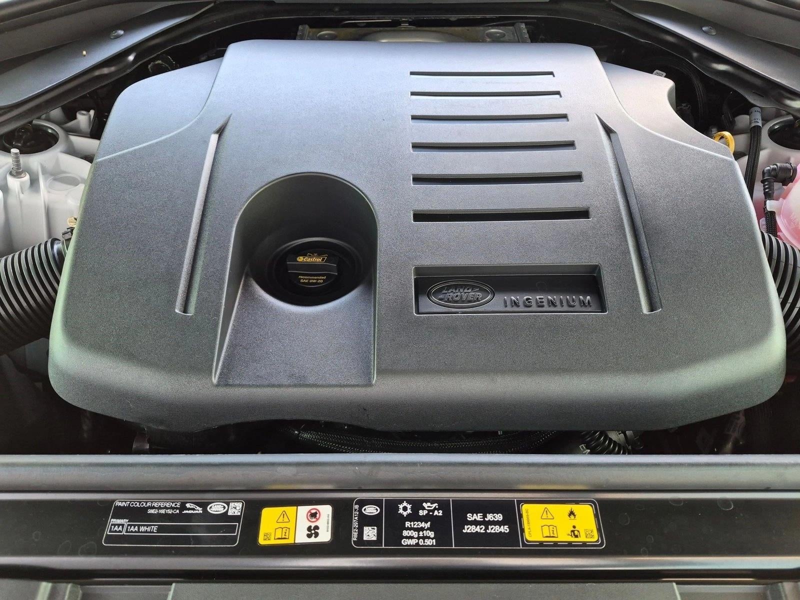 2026 Land Rover Range Rover Sport P360 SE