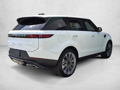 2026 Land Rover Range Rover Sport P360 SE