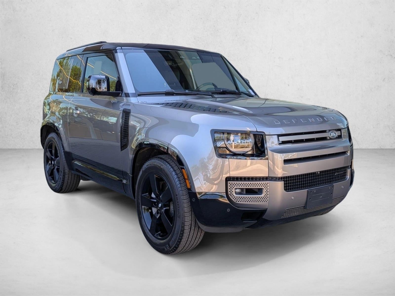 2023 Land Rover Defender 90 X-Dynamic SE AWD