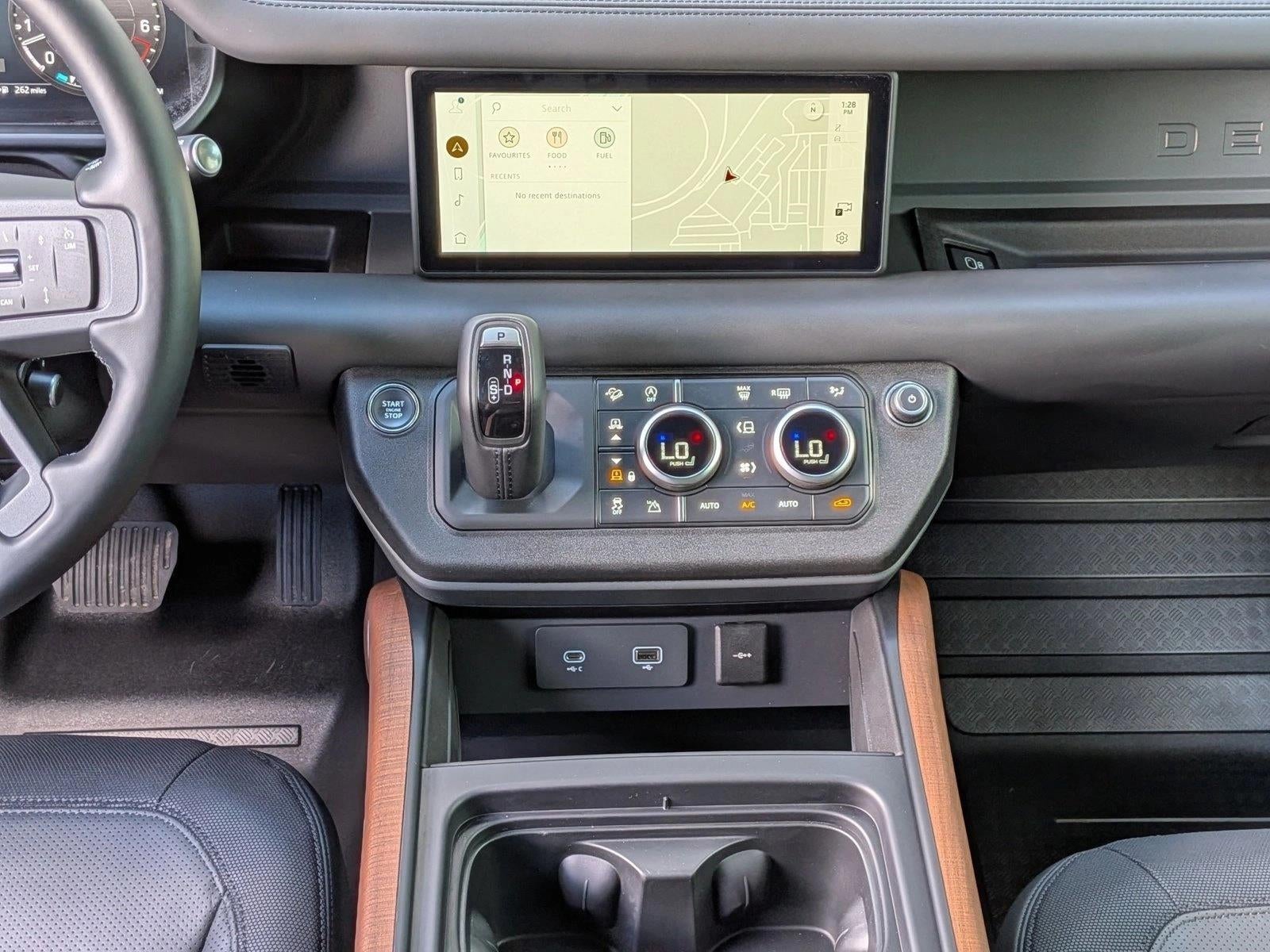 2023 Land Rover Defender 90 X-Dynamic SE AWD