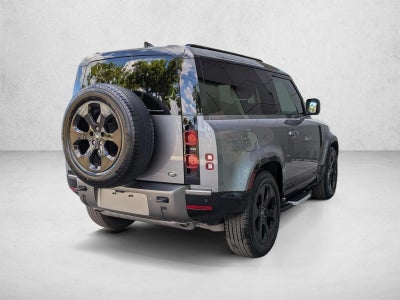 2023 Land Rover Defender 90 X-Dynamic SE AWD