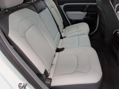 2025 Land Rover Defender 110 P400 X-Dynamic SE