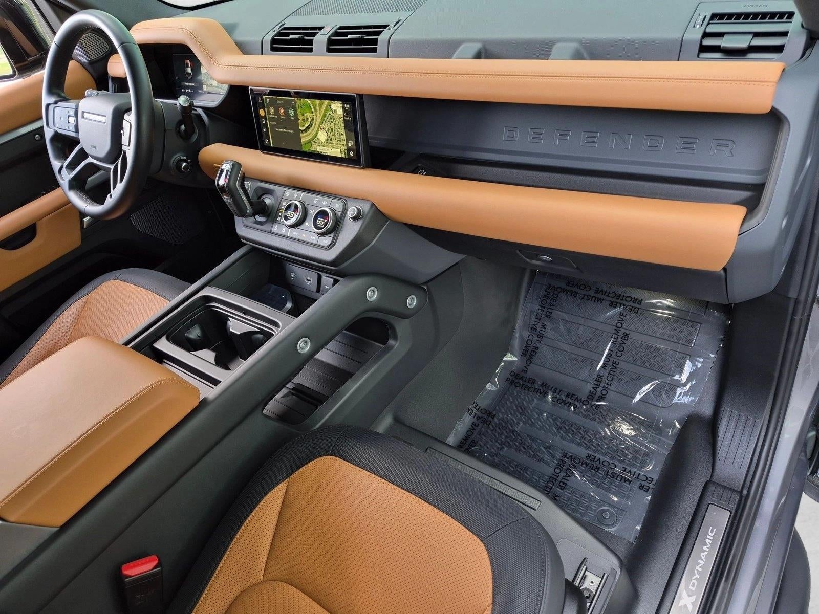 2024 Land Rover Defender 110 P400 X-Dynamic SE