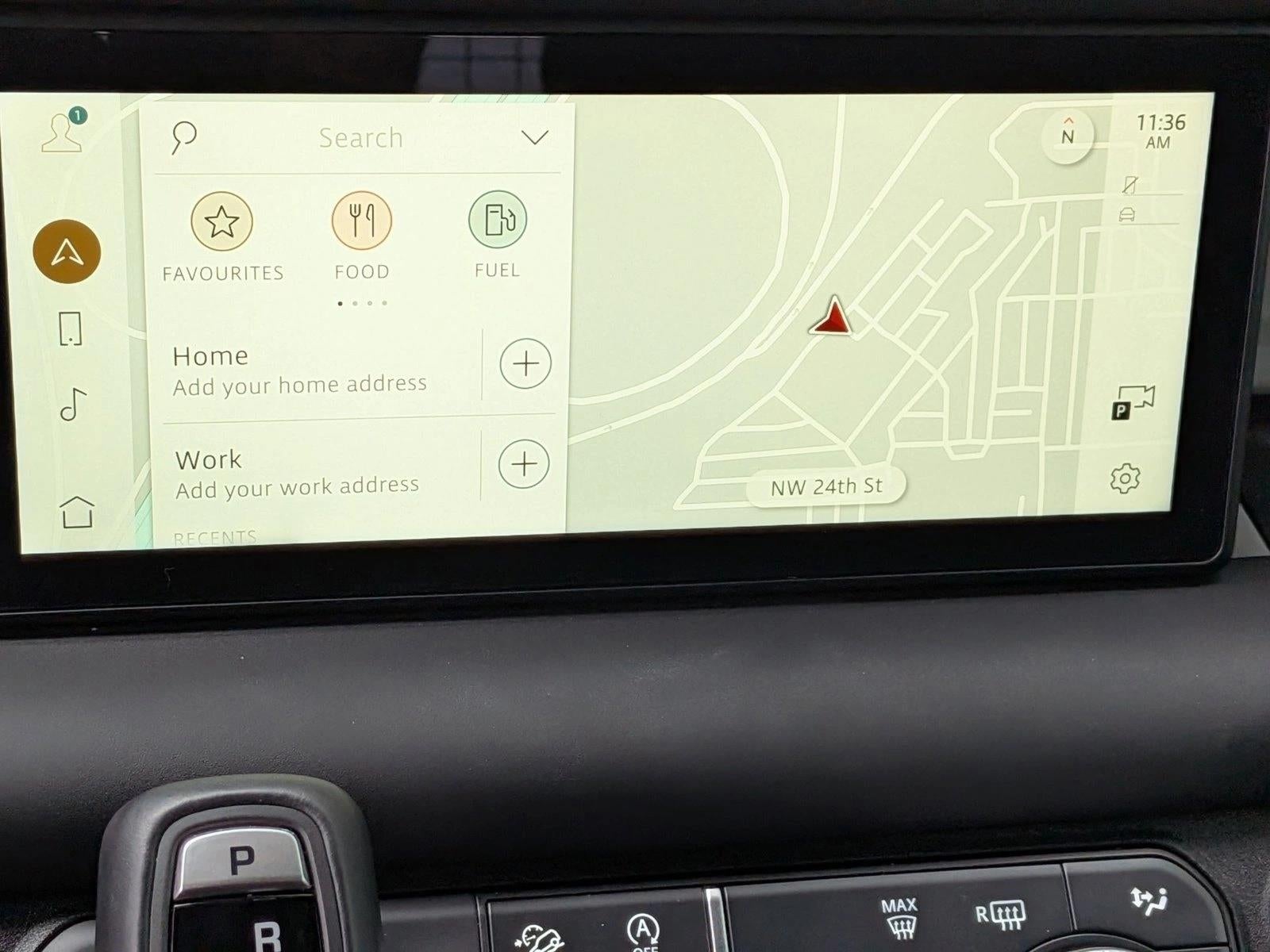 2024 Land Rover Defender 110 P400 X-Dynamic SE