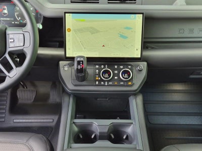 2026 Land Rover Defender 110 P400 X-Dynamic SE