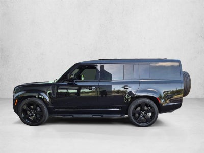 2025 Land Rover Defender 130 P400 X-Dynamic SE