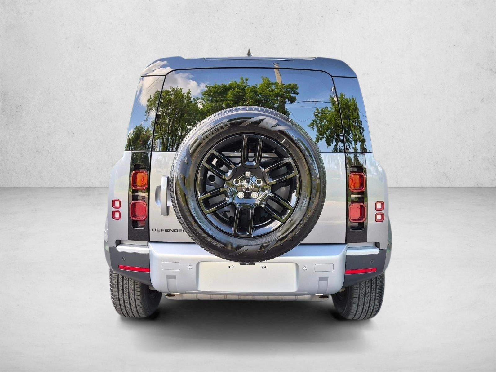 2024 Land Rover Defender 110 P400 S