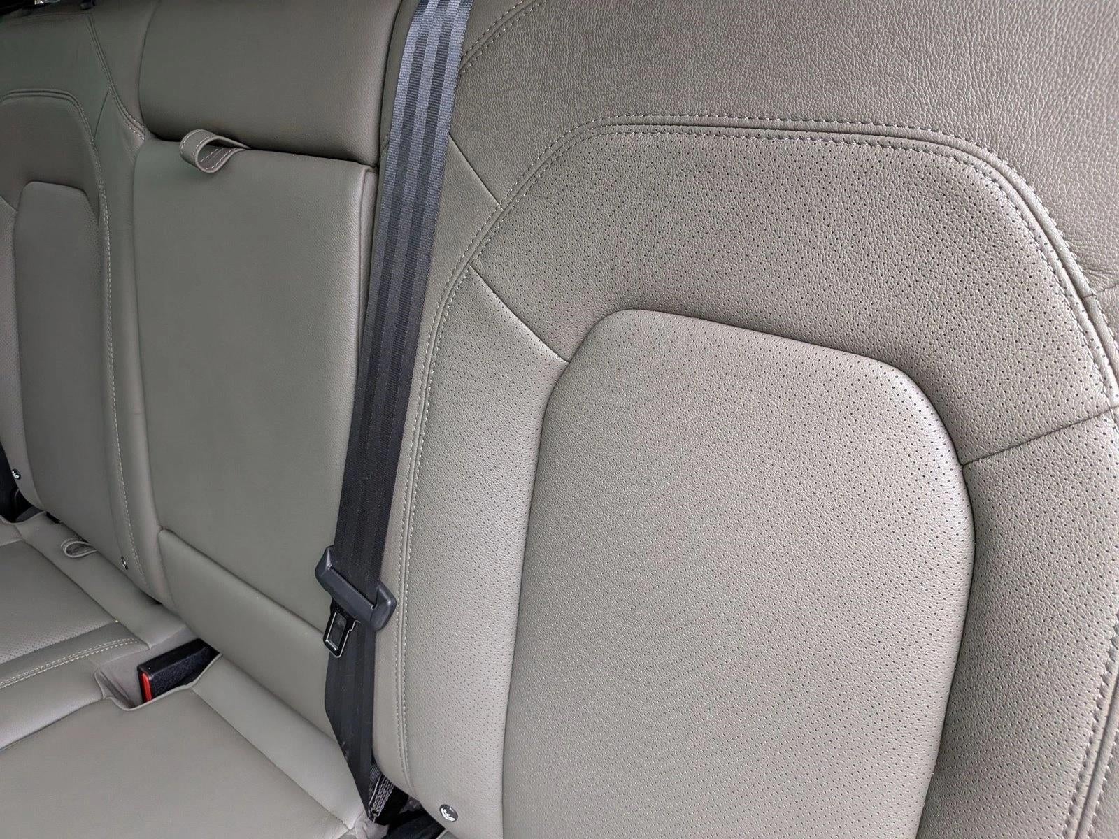 2024 Land Rover Defender 110 P300 S