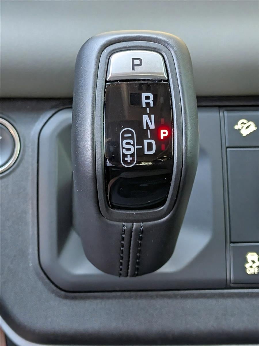 2024 Land Rover Defender 110 P300 S