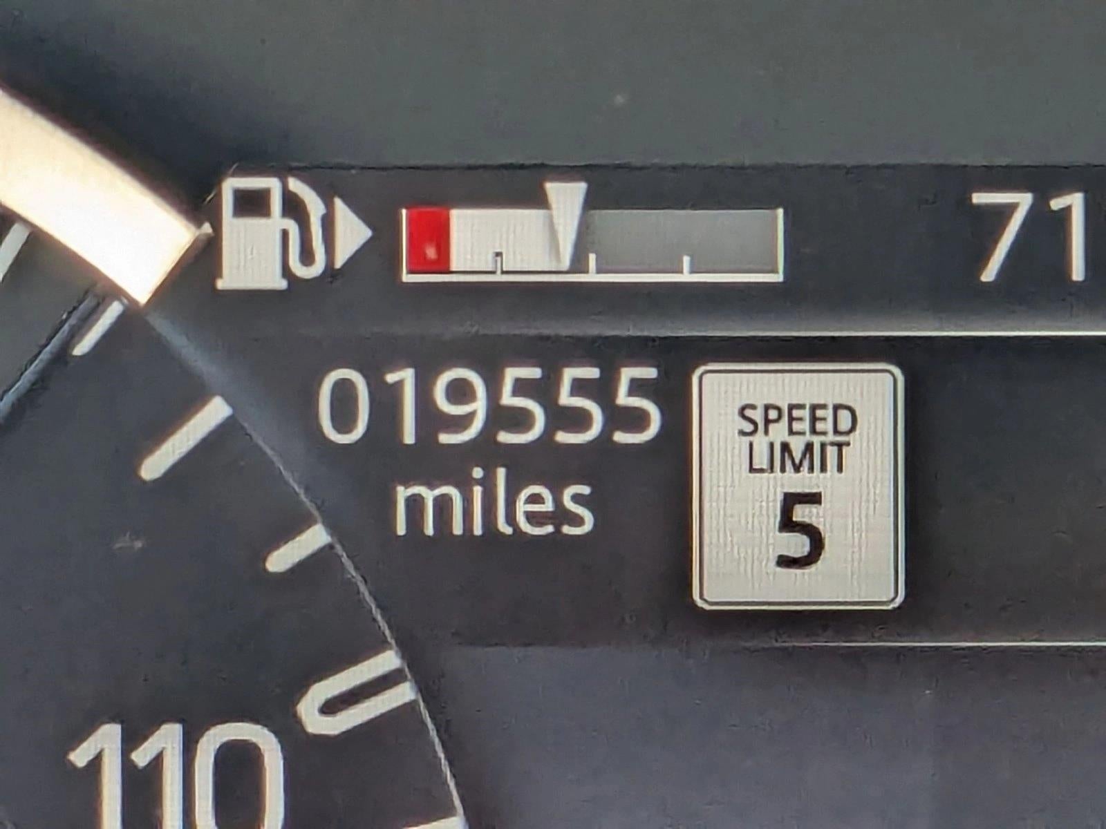 2023 Land Rover Defender 130 SE AWD