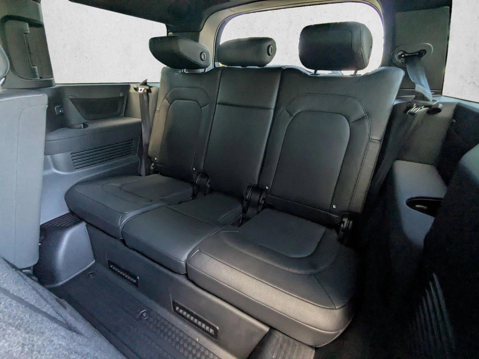 2023 Land Rover Defender 130 SE AWD