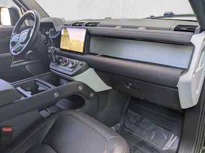 2023 Land Rover Defender 130 SE AWD