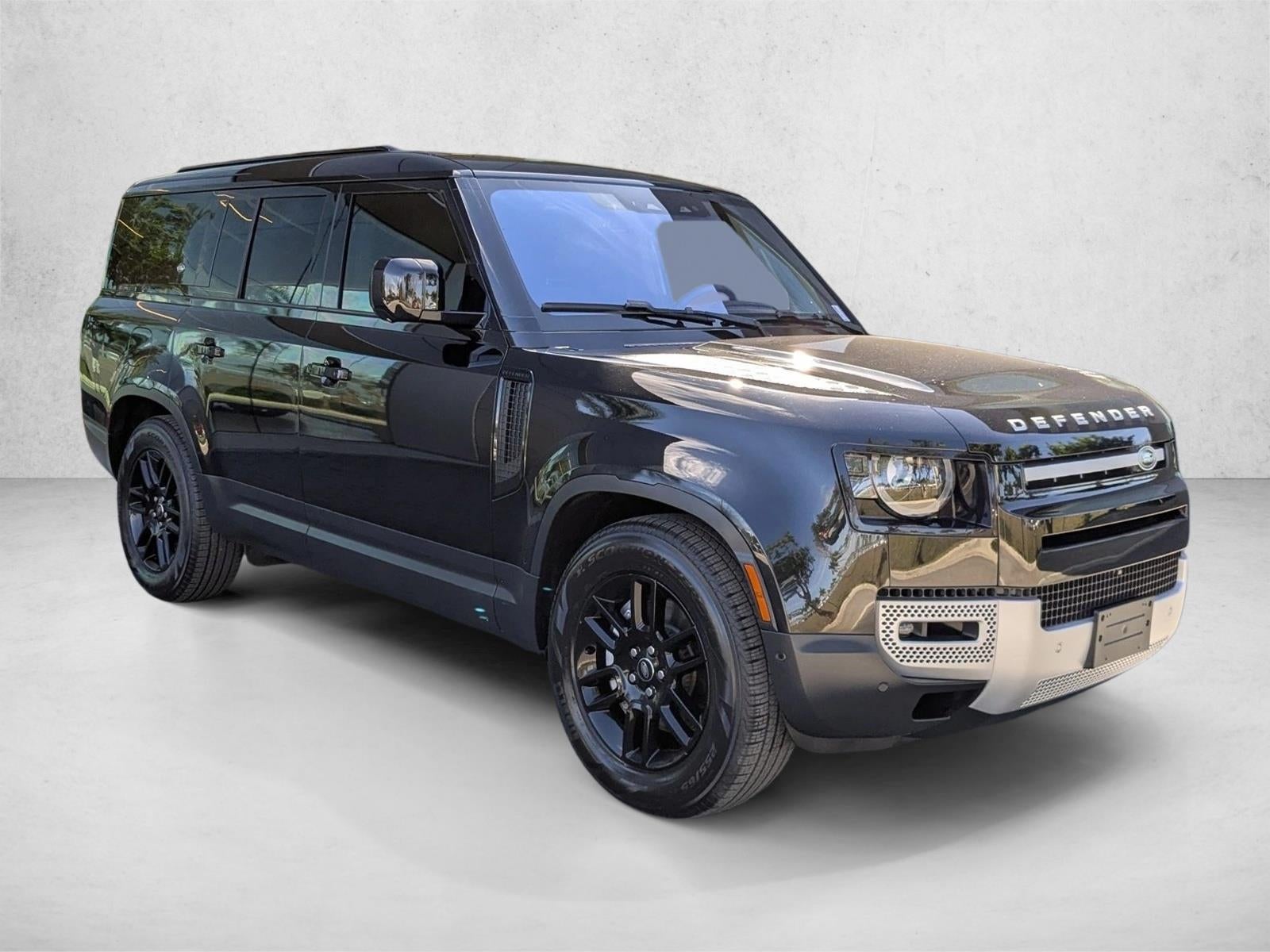 2023 Land Rover Defender 130 SE AWD