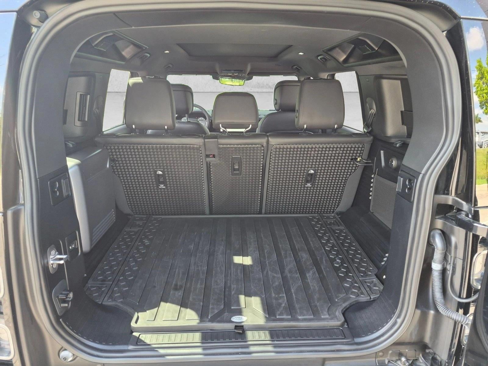 2024 Land Rover Defender 110 P525 Carpathian Edition