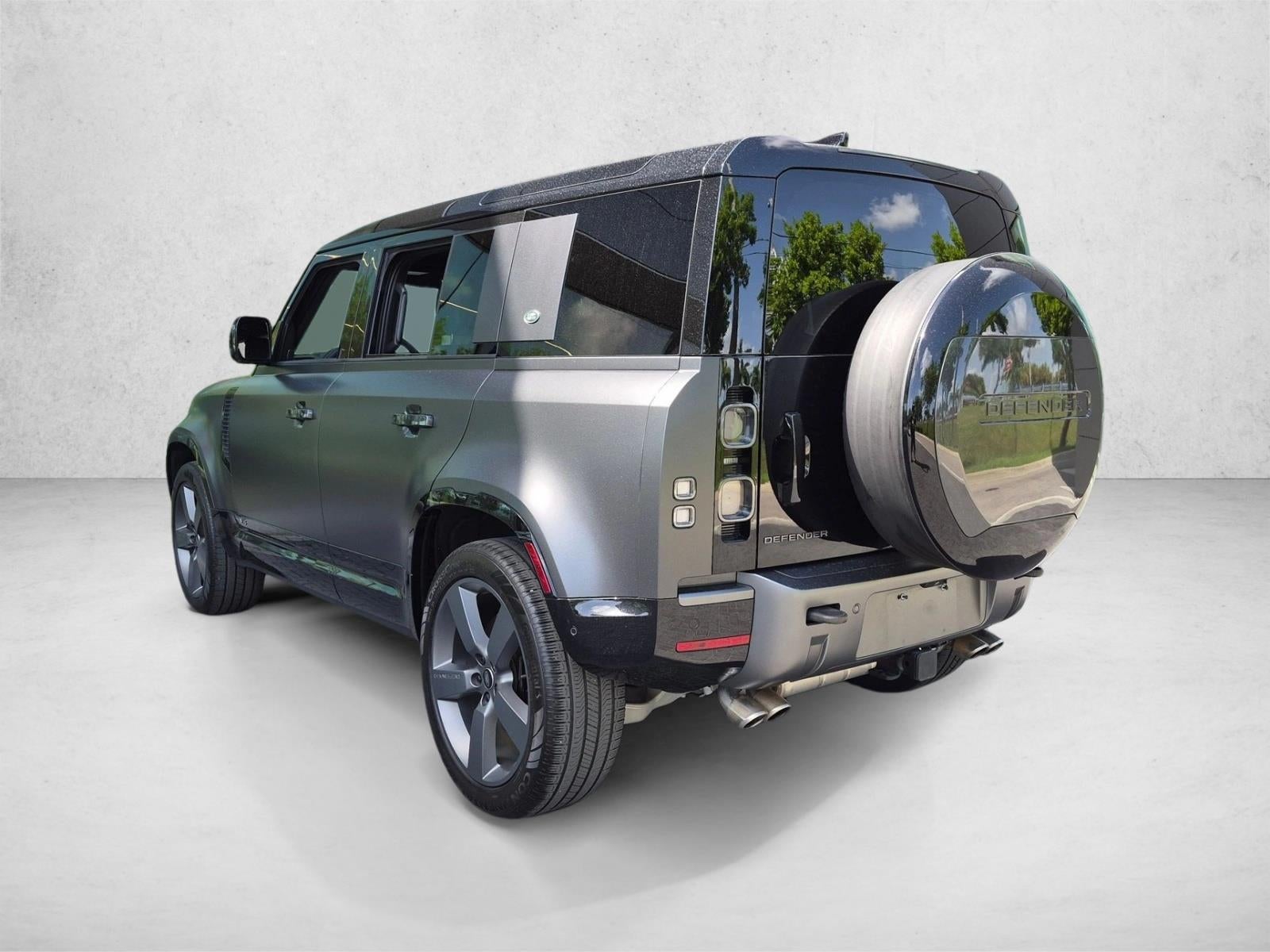 2024 Land Rover Defender 110 P525 Carpathian Edition
