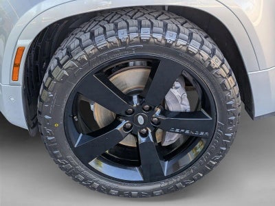 2022 Land Rover Defender 110 XS Edition AWD