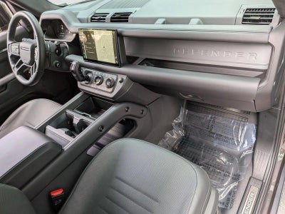 2025 Land Rover Defender 110 P635 OCTA